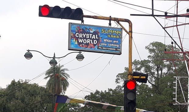 TRAFFIC LIGHT SIGN BOARDS